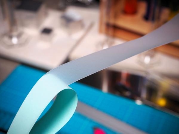 中興化成工業 超高分子量PE粘着シート AUE-112　0.18mm厚　297mm×210mm　2枚