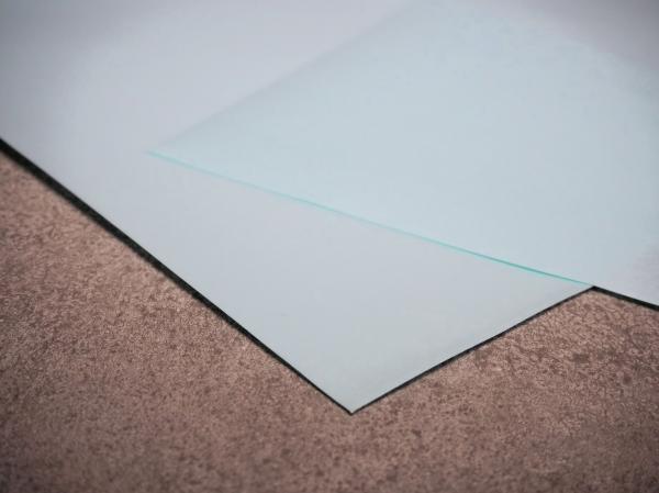 中興化成工業 超高分子量PE粘着シート AUE-112　0.18mm厚　297mm×210mm　2枚