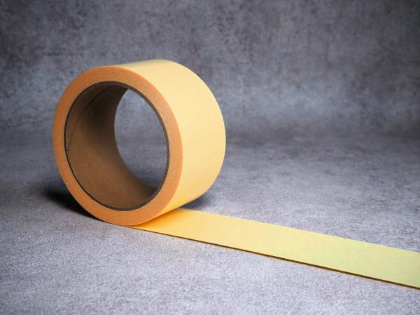 日本カーバイド工業　落書き・貼り紙防止用 フッ素フィルム基材粘着テープ　50mm幅×10m巻