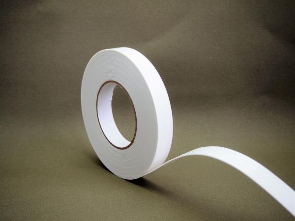 イノベクト　1㎜厚 PE発泡基材 両面粘着テープ №8950　20mm幅×10m巻　1本